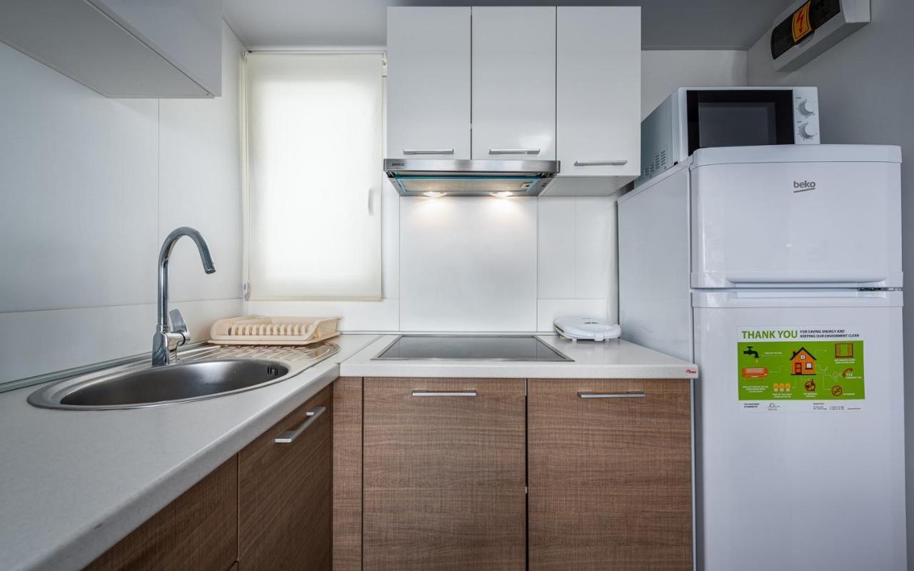 Panorama Mobile Homes In Camping Park Umag Room photo