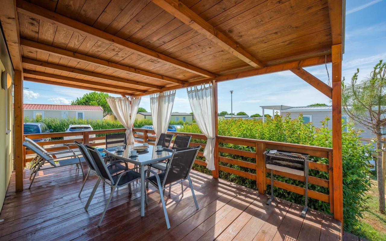 Panorama Mobile Homes In Camping Park Umag Exterior photo